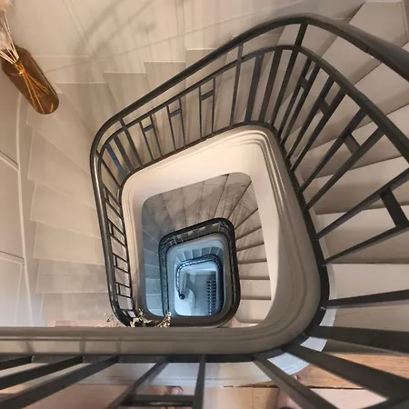L'hotel Particulier *